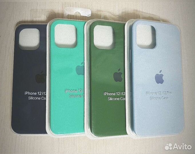 Силиконовый чехол iPhone 12/12 Pro
