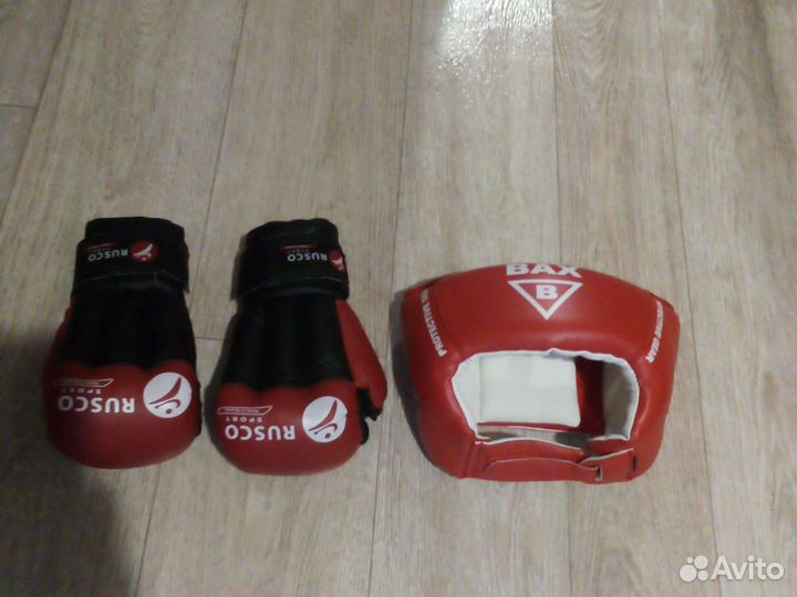 Шлем,перчатки,кимоно,накладки