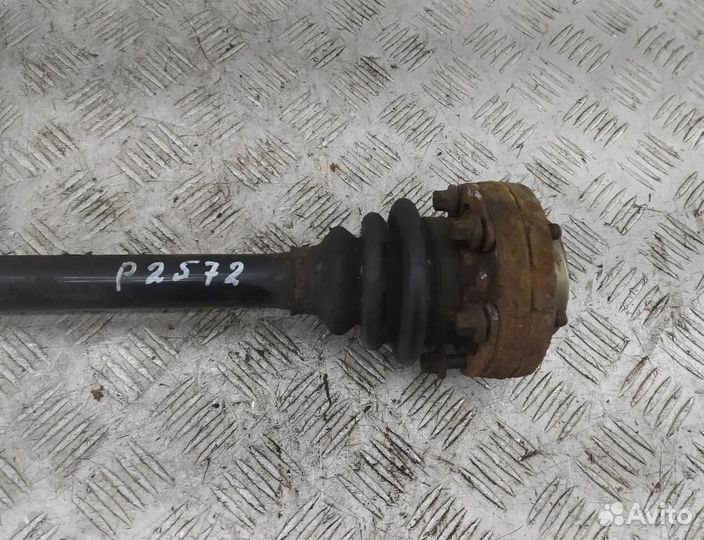 Полуось задняя BMW 3 E36