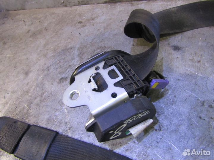 Ремень безопасности с пиропатроном Audi A4 (B7) 2