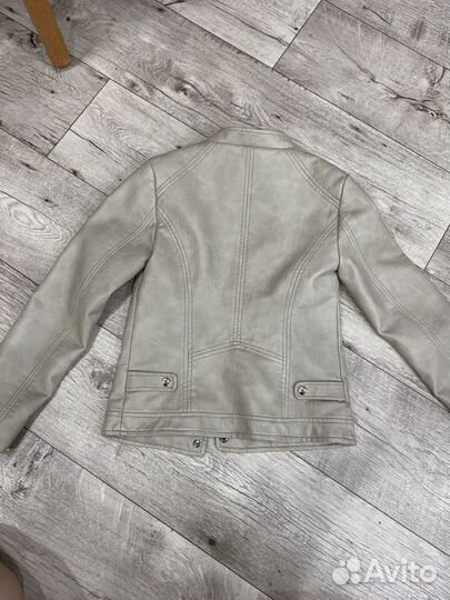 Кожаная куртка для девочки 140