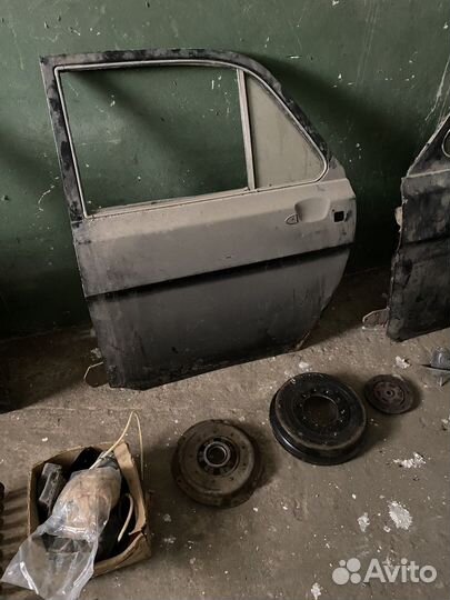 Запчасти на волгу газ 24