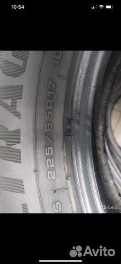 Goodyear UltraGrip Ice Arctic SUV 225/65 R17