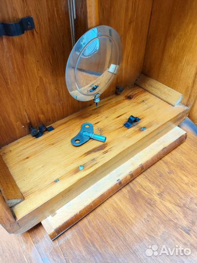 Часы настенные с боем очз