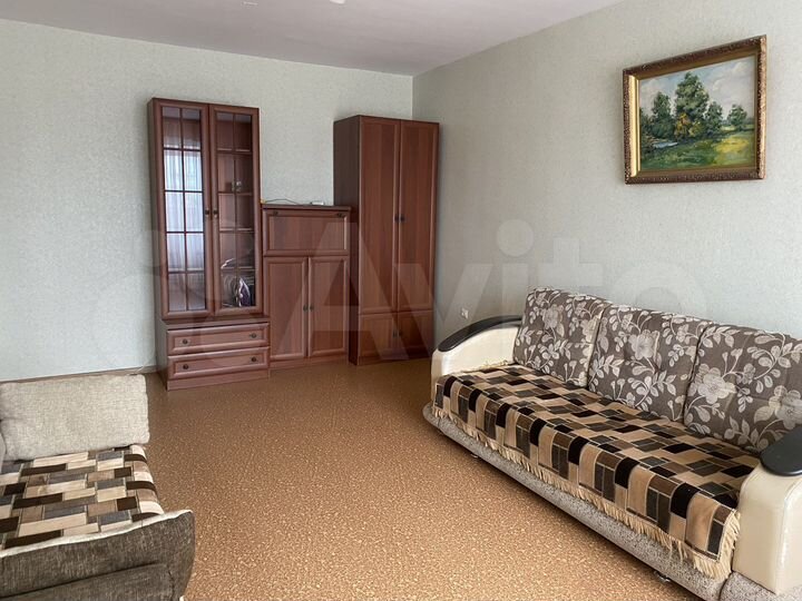 2-к. квартира, 59 м², 3/9 эт.