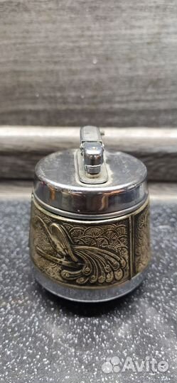 Зажигалка бензиновая
