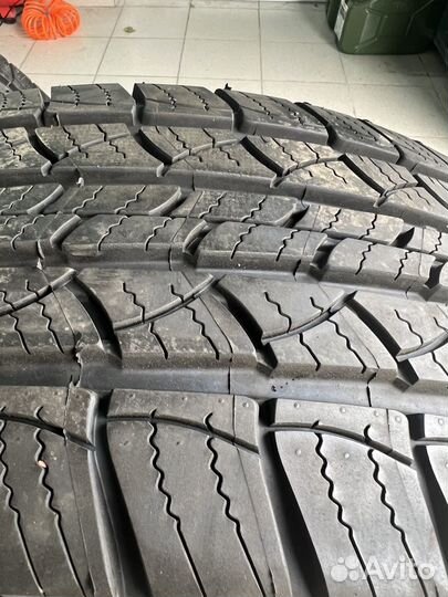 Michelin Latitude Tour HP 265/65 R17 110