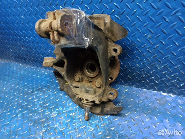 Кулак ступица передний левый Mini Countryman R60