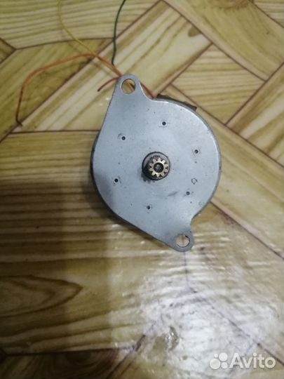 Двигатель mitsumi для принтера