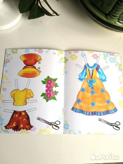 Бумажная кукла Аня, 