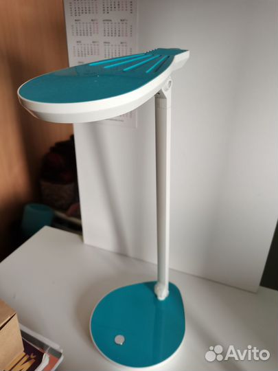 Лампа настольная