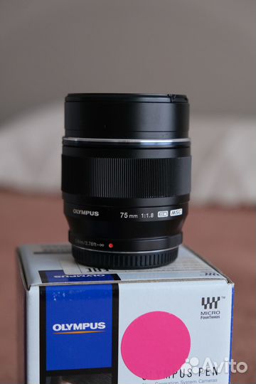 Объектив Olympus 75mm 1.8
