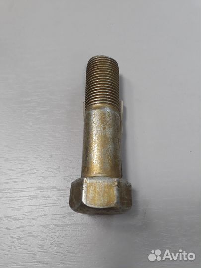 Болт крепления крюка М18*65*1,5 332756-П29