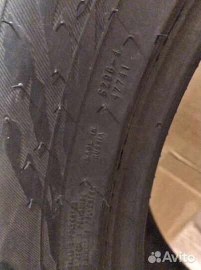 Nokian Tyres Hakkapeliitta 9 SUV 275/45 R21 110T