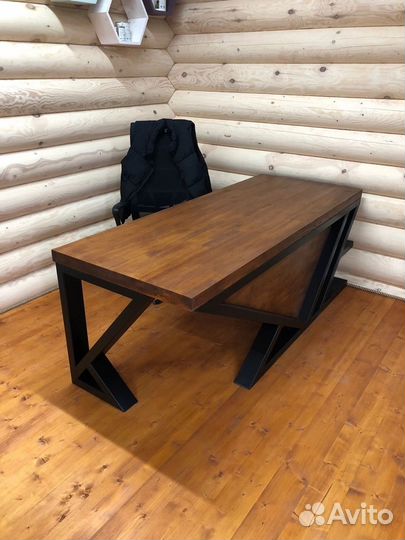 Компьютерный стол лофт