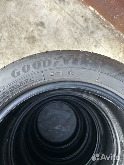 Goodyear EfficientGrip Performance 2 205/55 R16