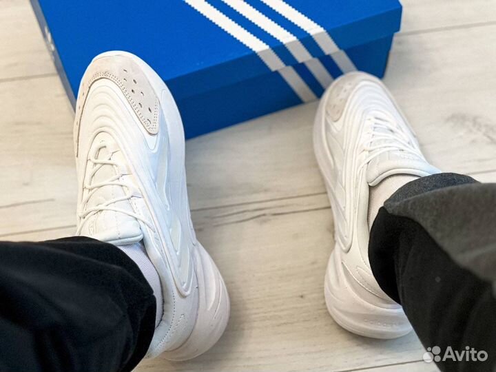 Кроссовки Adidas Ozelia