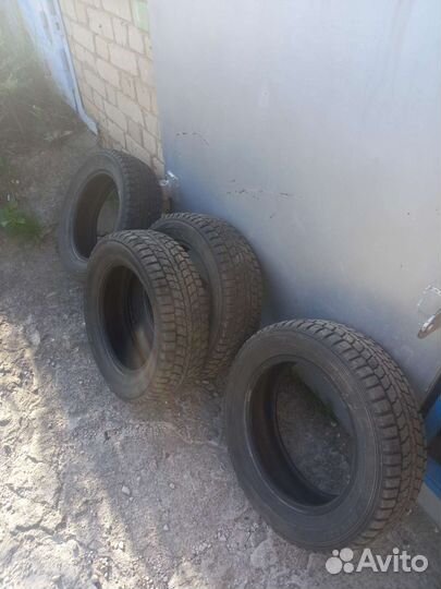 Dunlop SP Winter Ice 01 185/65 R15