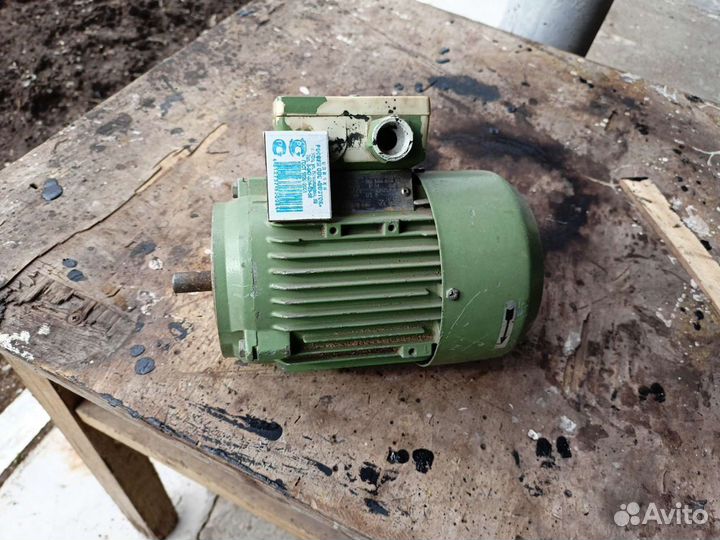 Электродвигатель на 380 в бу
