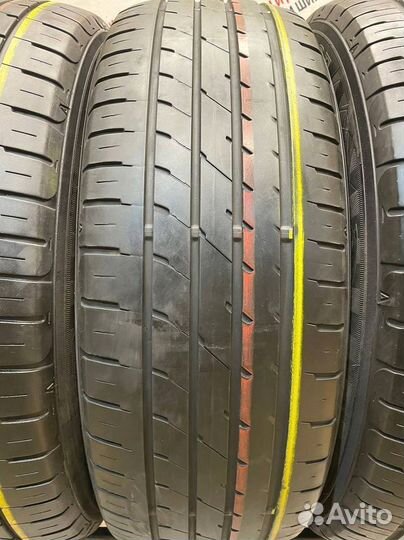 Dunlop Enasave RV504 215/60 R17 96H