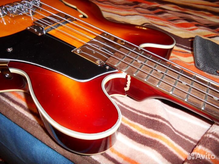 Полуакустическая бас-гитара Gibson EB-2 (Китай )