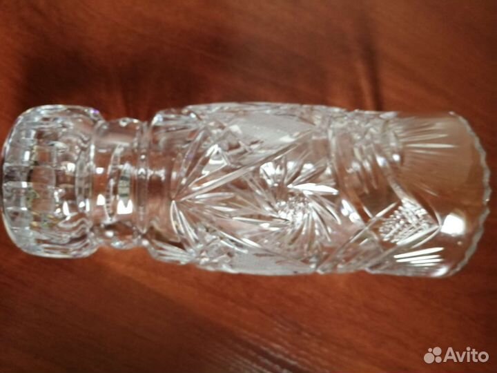 Ваза хрустальная