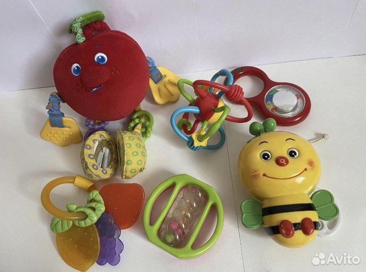 Грызунки игрушки для малышей