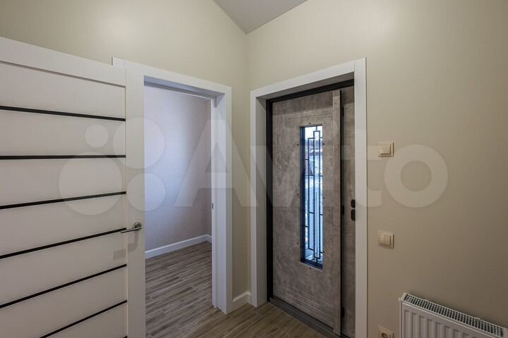 Дом 102 м² на участке 10,7 сот.