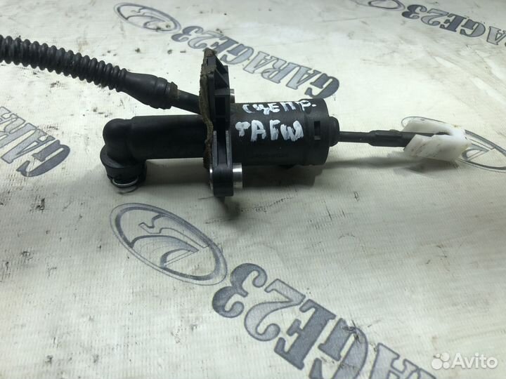 Цилиндр сцепления главный Skoda Fabia