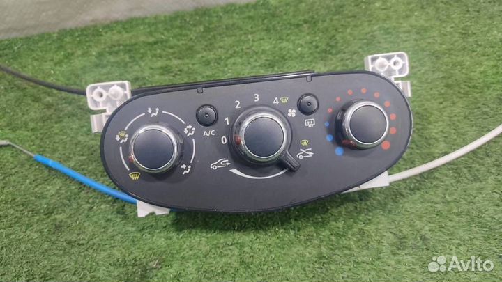 Панель управления отопителя Renault Duster 2015