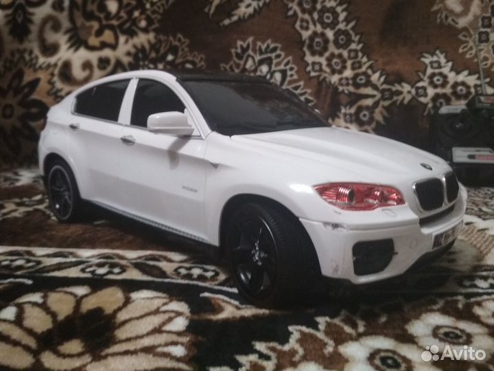 Автомобиль радиоуправляемый