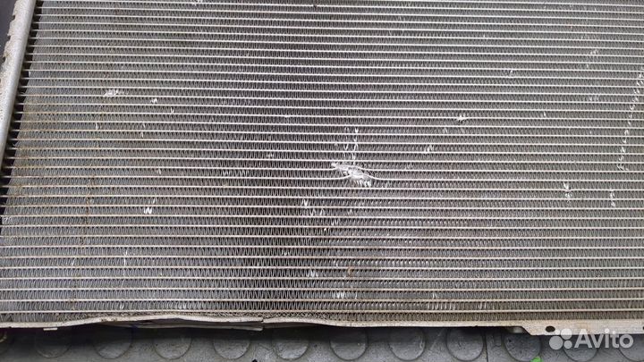 Радиатор охлаждения двигателя Chevrolet Equinox 2017, 2019