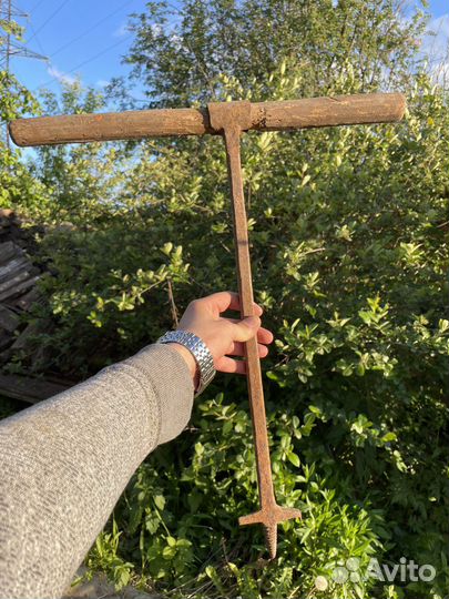 Бур старинный по дереву кованный