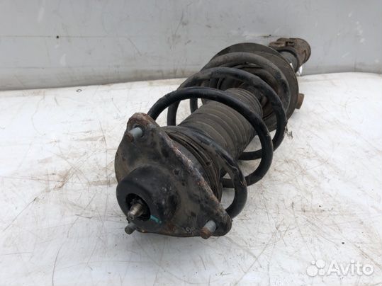 Стойка передняя правая Hyundai Ix35 1.6 бензин