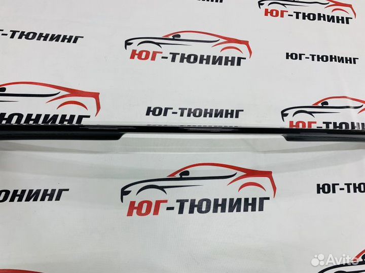 Спойлер на крышку багажника Mercedes E-class w211