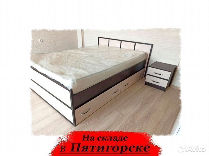 Кровать 160х200 с выдвижными ящиками
