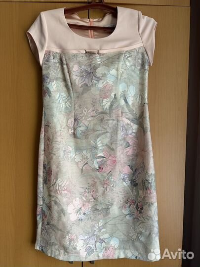 Платье женское