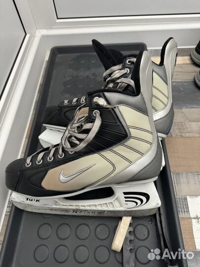Коньки хоккейные Nike 45