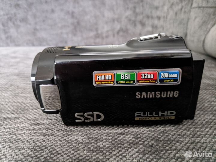 Видеокамера Samsung