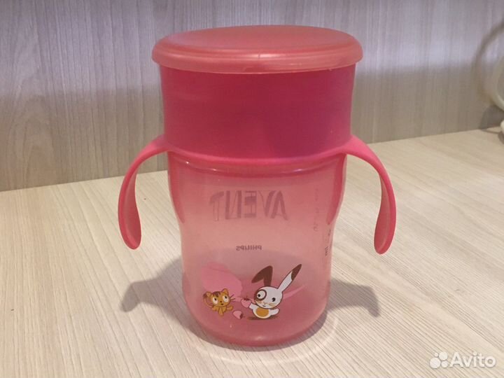 Поильник-непроливайка Avent