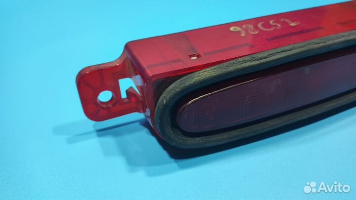 Стоп сигнал задний для Mazda 3 2003-2009