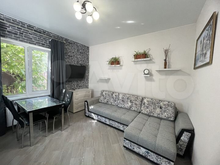 Дом 65 м² на участке 5 сот.