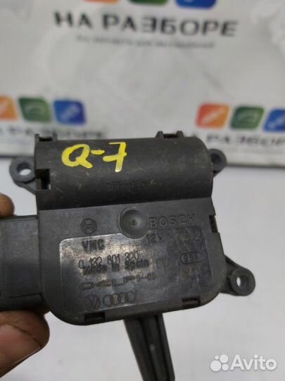 Сервопривод заслонки отопителя Audi Q7 4LB