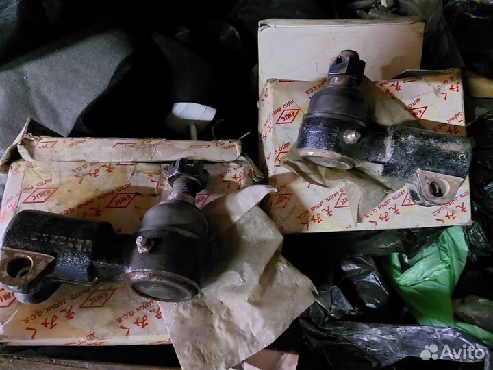 Рулевые наконечники Ниссан Дизель