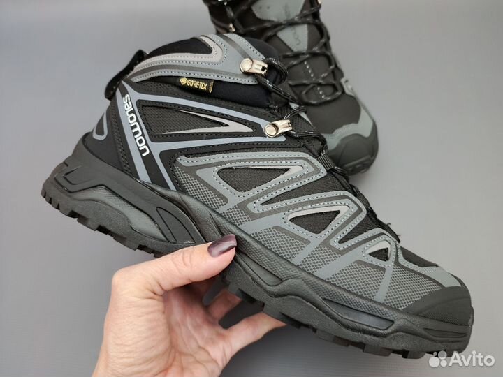 Кроссовки зимние salomon 44