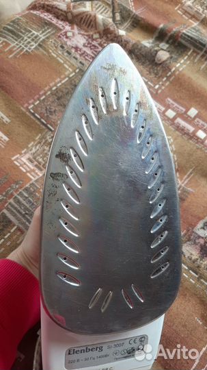 Утюг Elenberg SI-3007 бу