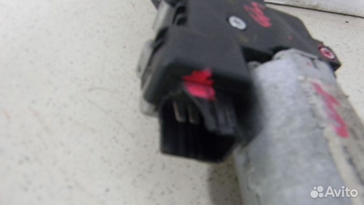 Моторчик люка бмв 3 E90/E91