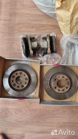 Суппорта Teana j32 с дисками и колодками, перед