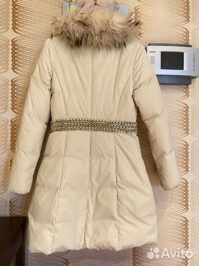 Пуховик женский