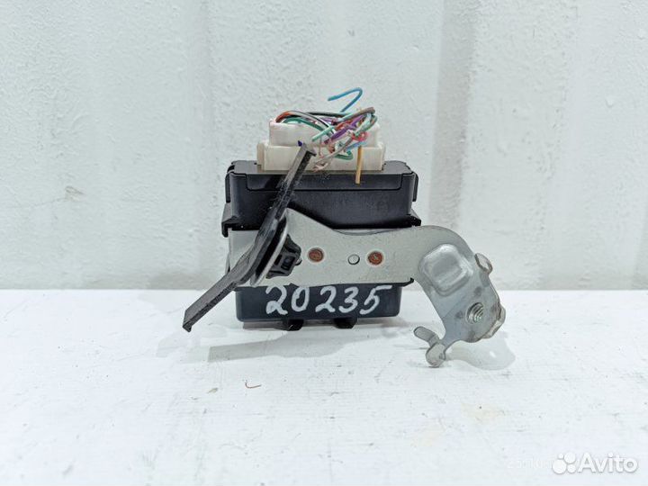 Блок управления светом Toyota Camry XV50 2AR-FE